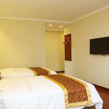 Greentree Alliance Shanghai Chongming Bayi Road Walking Street Hotel Xangai Exterior foto